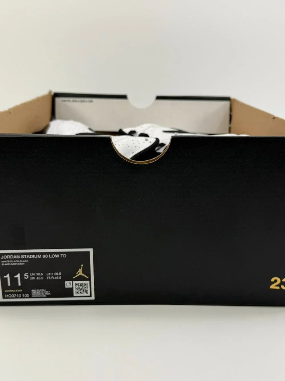 Jordan Stadium 90 Low TD 'White Black' HQ0210-100 Football Multi Size